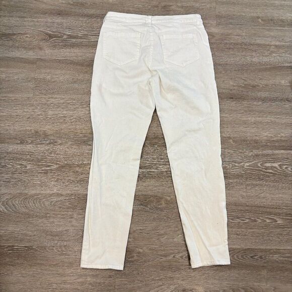 Vince Camuto White Turo Jeans sz 31/12 - Picture 2 of 5